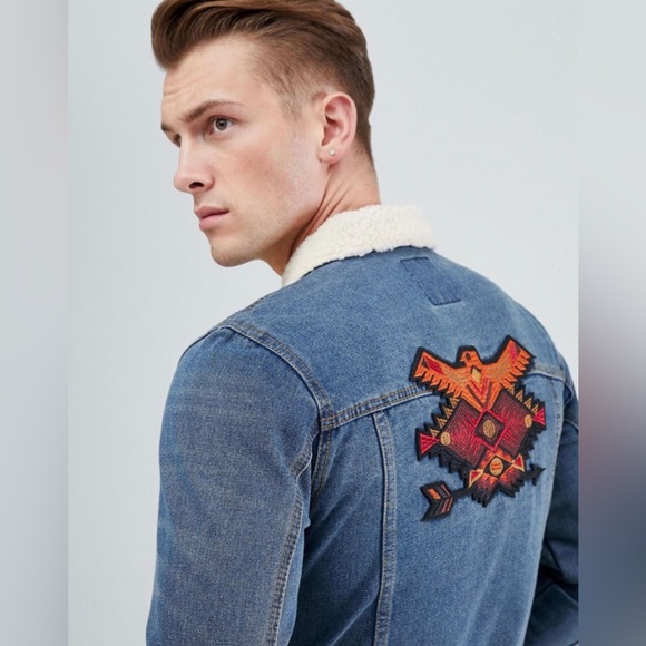 BooHoo Man Denim Jacket Button Up Sherpa Collar Trucker Aztez Medium embroidered - Picture 5 of 5